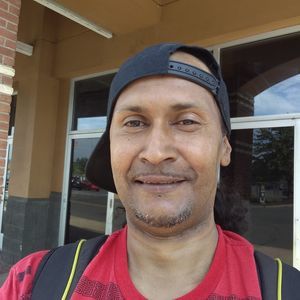 Meet your Posher, Luis